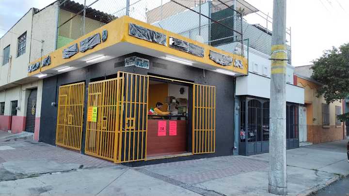 Fotografia tomada fuera de Guerreros Print - Agencia de publicidad en Guadalajara, Jal.
